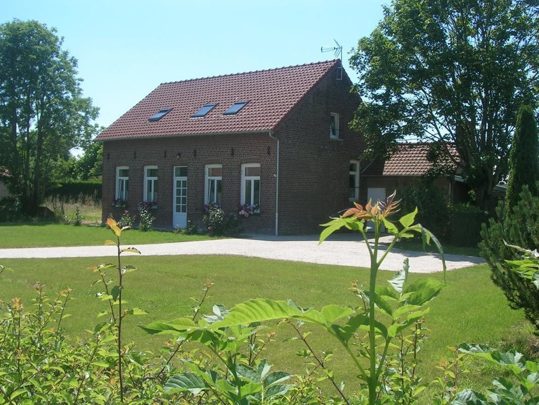 photo 0