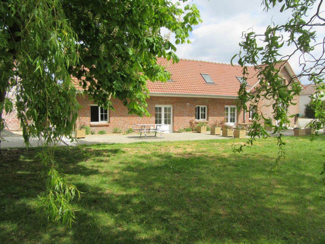 photo 0