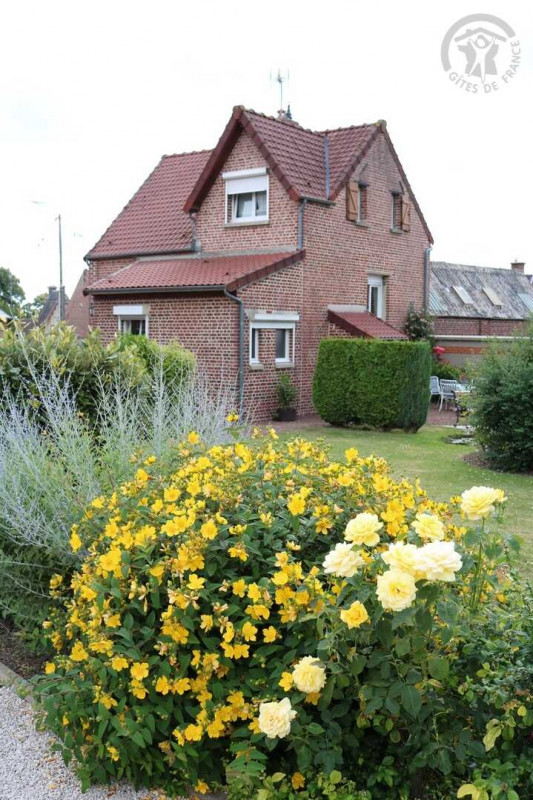 photo 0
