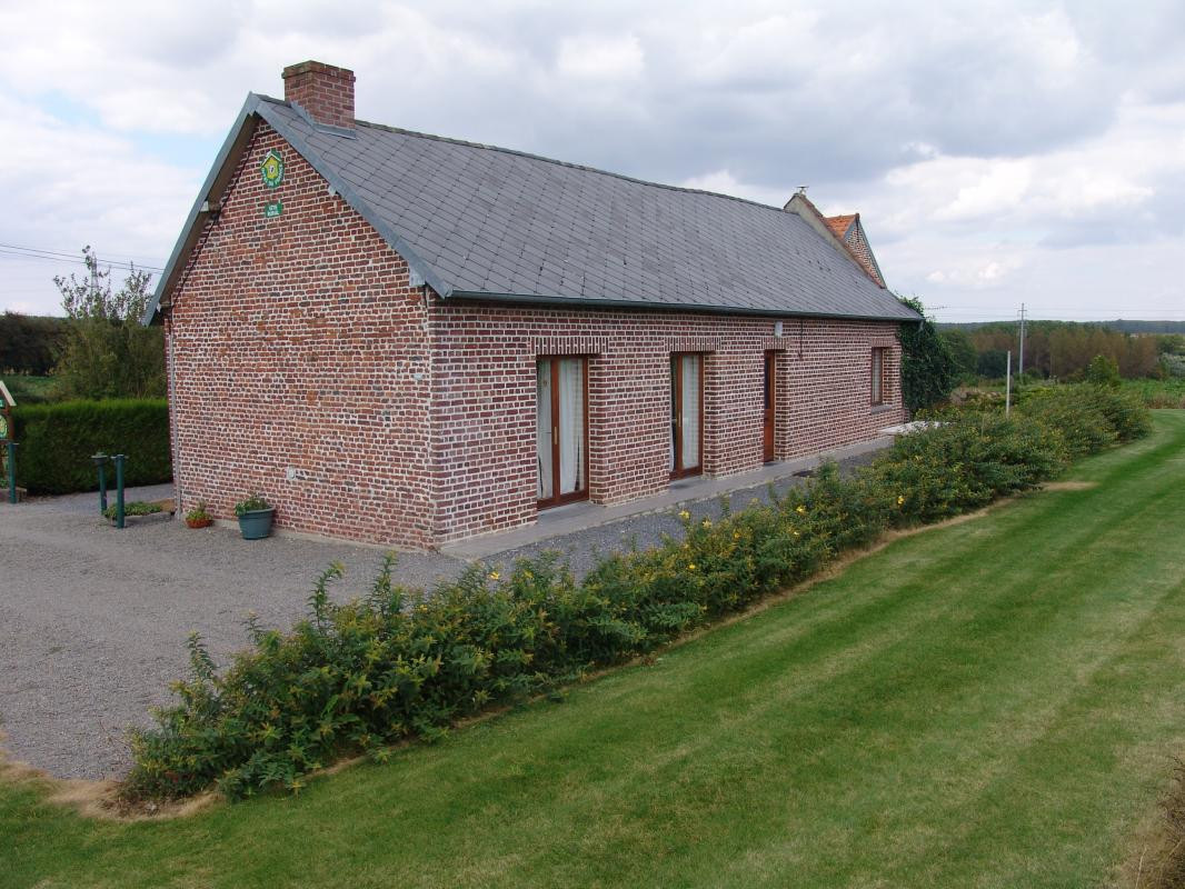 photo 0