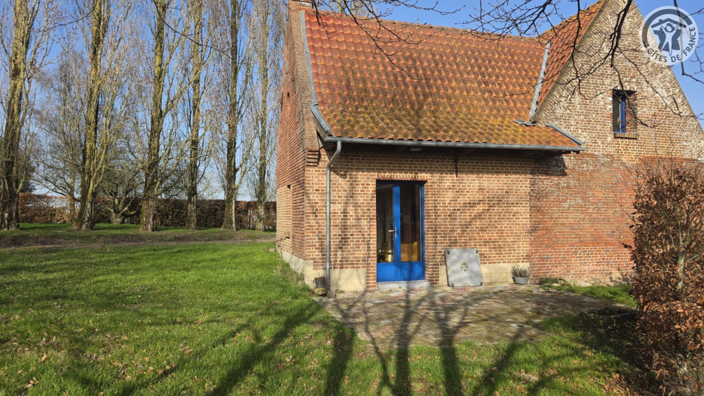 photo 0