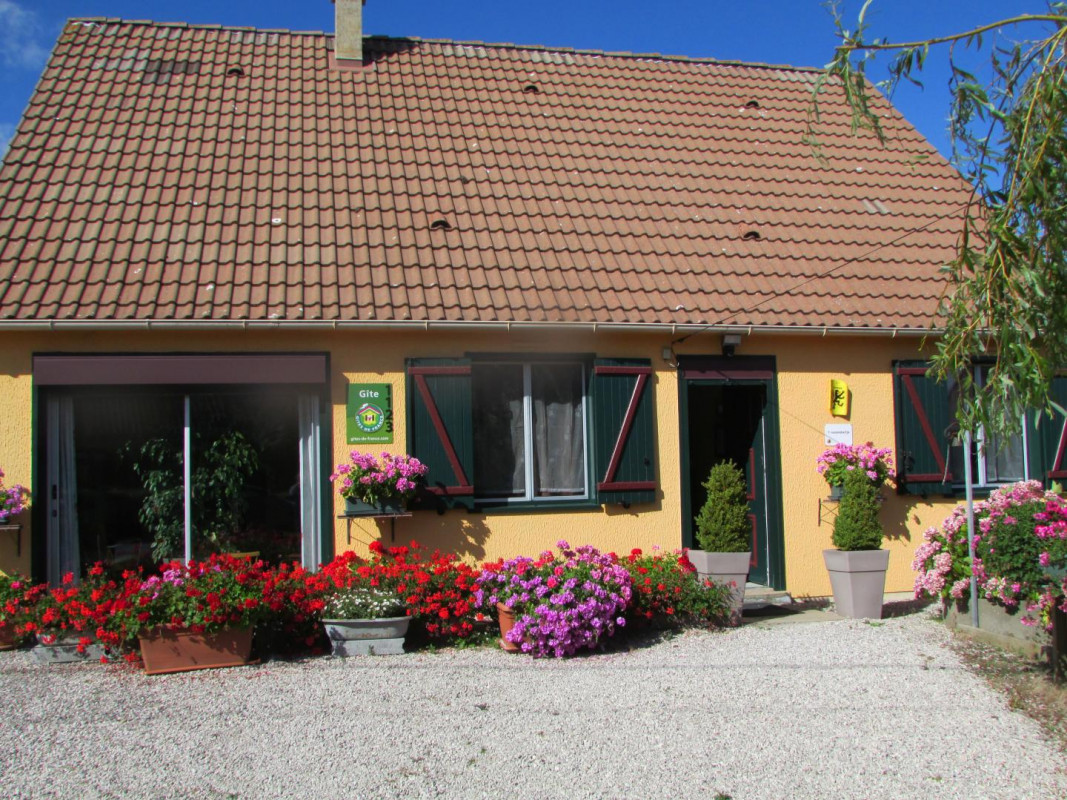 photo 0