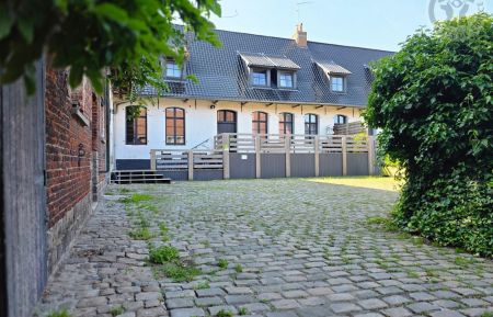 G&icirc;te n&deg;592155 Roost-Warendin - Nord - photo