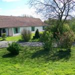 grand jardin et parking privatif grand jardin et parking privatif