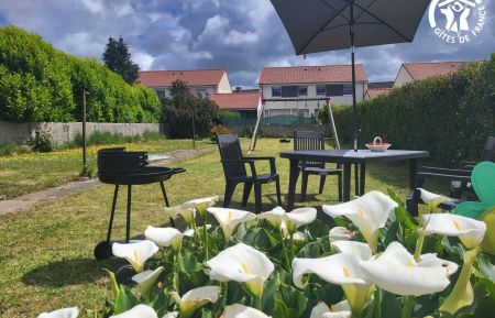 G&icirc;te n&deg;G622657 Rinxent - Pas-de-Calais - Si vous cherchez &agrave; vous d&eacute;tendre dans un logement confortable, tranquille, calme alors n'h&eacute;sitez pas &agrave; venir passer quelques temps dans notre h&eacute;bergement proche des plages, tout fraichement r&eacute;nov&eacute;. Une escapade authentique et ressour&ccedil;ante loin des tumultes de la ville. Je vous accueillerai personnellement avec bienveillance. Nous vous attendons avec plaisir.  