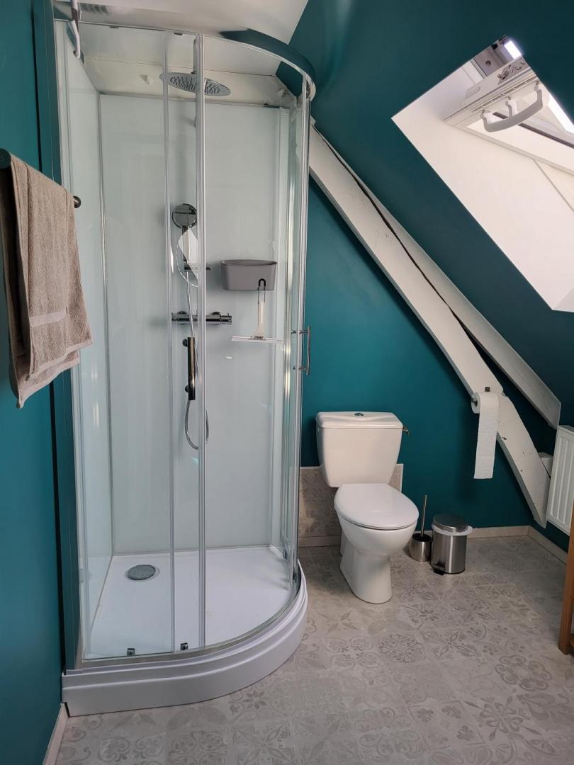 Salle d'eau chambre verte photo 22