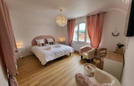 Chambre Plume d'Ange avec 1 lit 180X200, salle d'eau et wc privés. Chambre d'hôtes n°G622343 Samer - Pas-de-Calais - Chambre Plume d'Ange avec 1 lit 180X200, salle d'eau et wc privés.