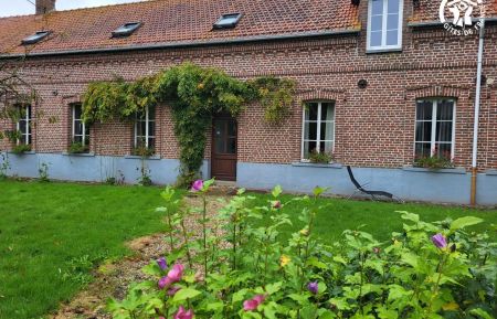 G&icirc;te n&deg;G6402 Br&eacute;xent-&Eacute;nocq - Pas-de-Calais - Entr&eacute;e du g&icirc;te &agrave; l'avant