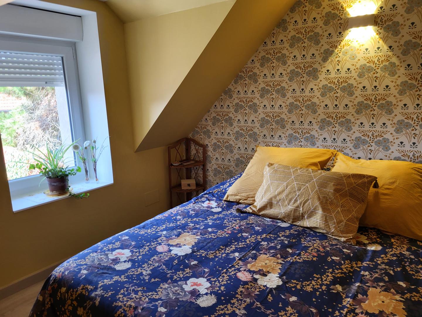 Chambre jaune photo 3