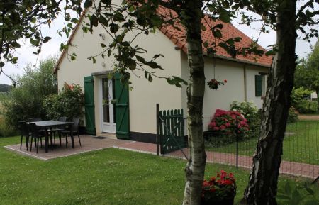 terrasse avec jardin clos Gîte n°G402394 Groffliers - Pas-de-Calais - terrasse avec jardin clos