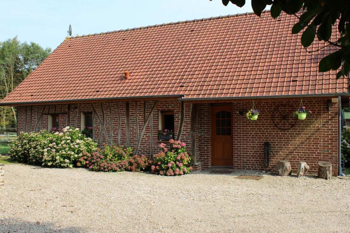 photo 0