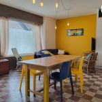 Pi&egrave;ce &agrave; vivre avec salon et salle &agrave; manger